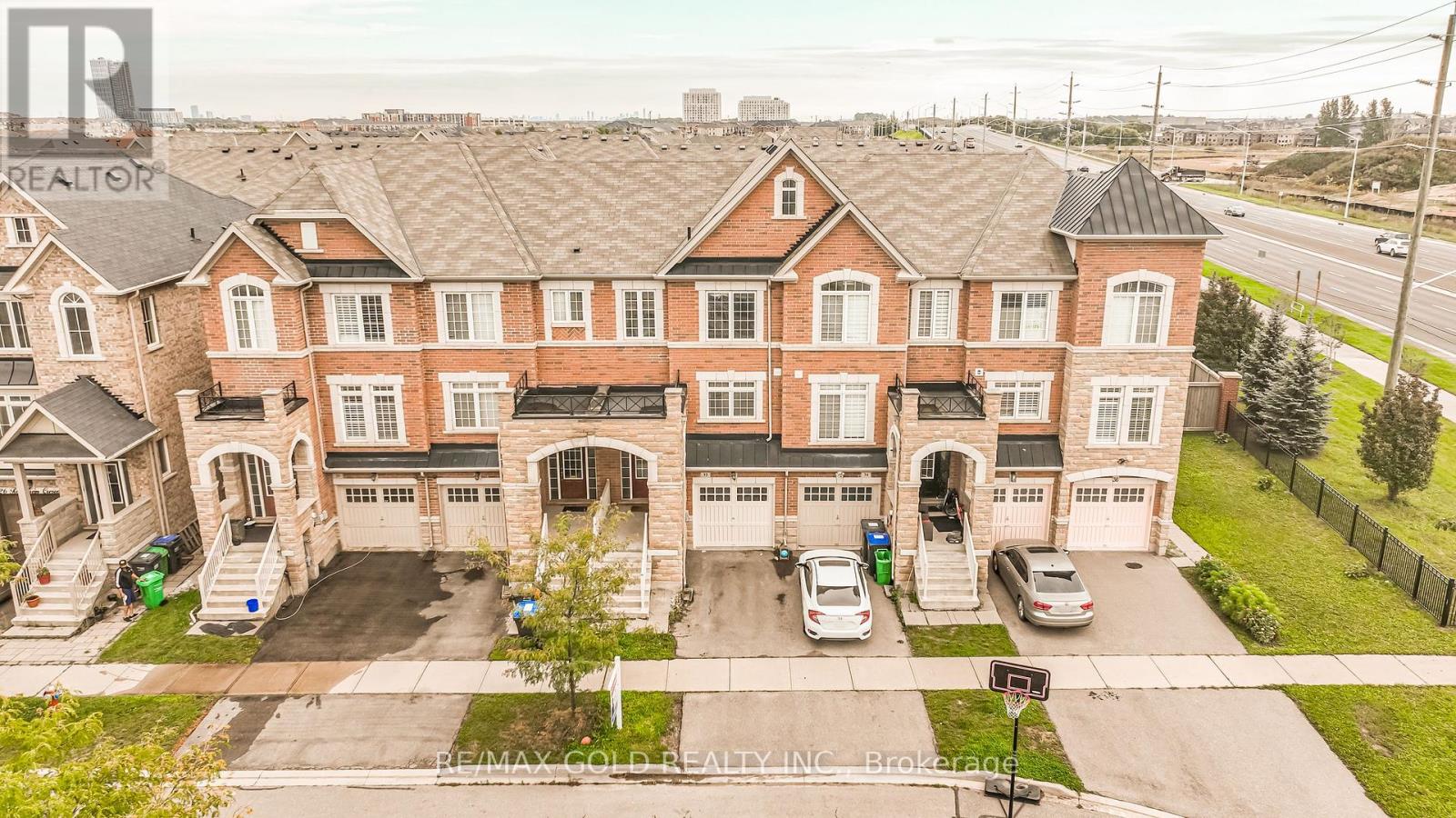 32 ROCKMAN CRESCENT - Image 27