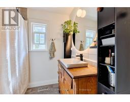 11166 60 Highway, North Algona Wilberforce, ON K0J1X0 Photo 11