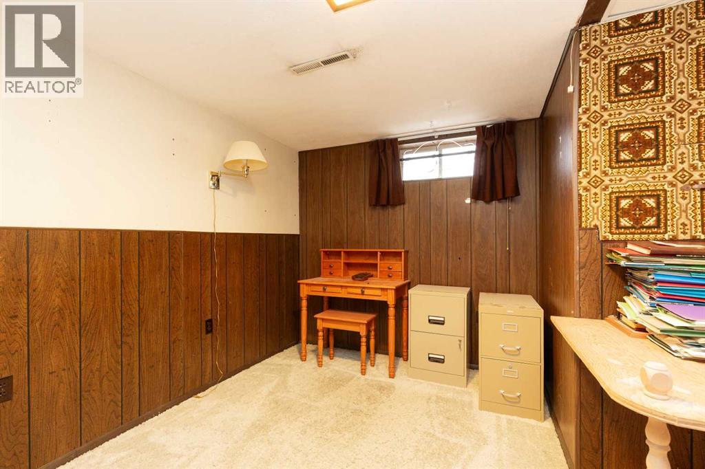 1313 Huron Place S - 22