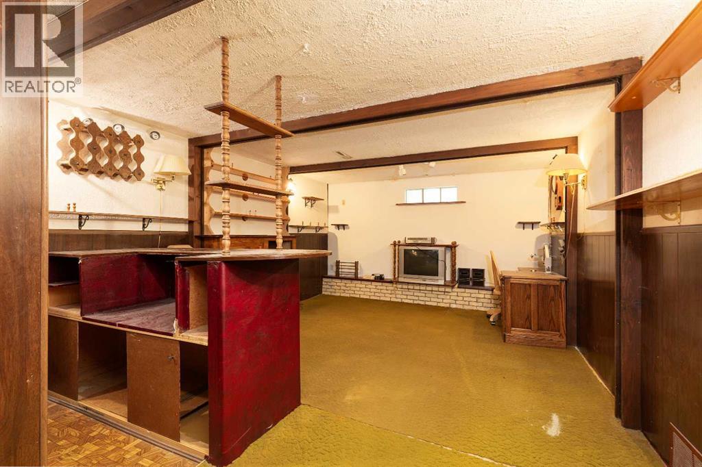 1313 Huron Place S - 18