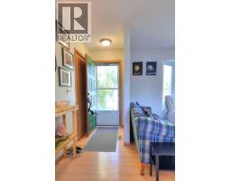 Laundry room - 108 Pinecliff Way Ne, Calgary, AB T1Y3X3 Photo 8