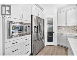 Laundry room - 122 Sage Bluff Rise Nw, Calgary, AB T3R1W3 Photo 10