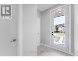 Bathroom - A - 875 Contour Street, Ottawa, ON K1W0G6 Photo 6