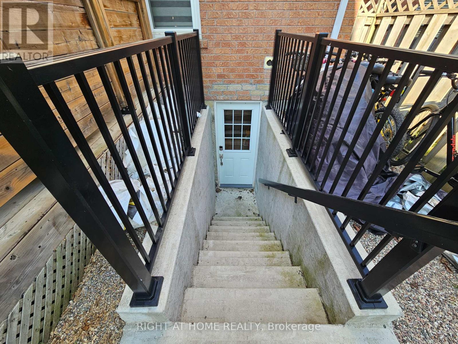46 KEYS DRIVE, Ajax (Central) — photo 5