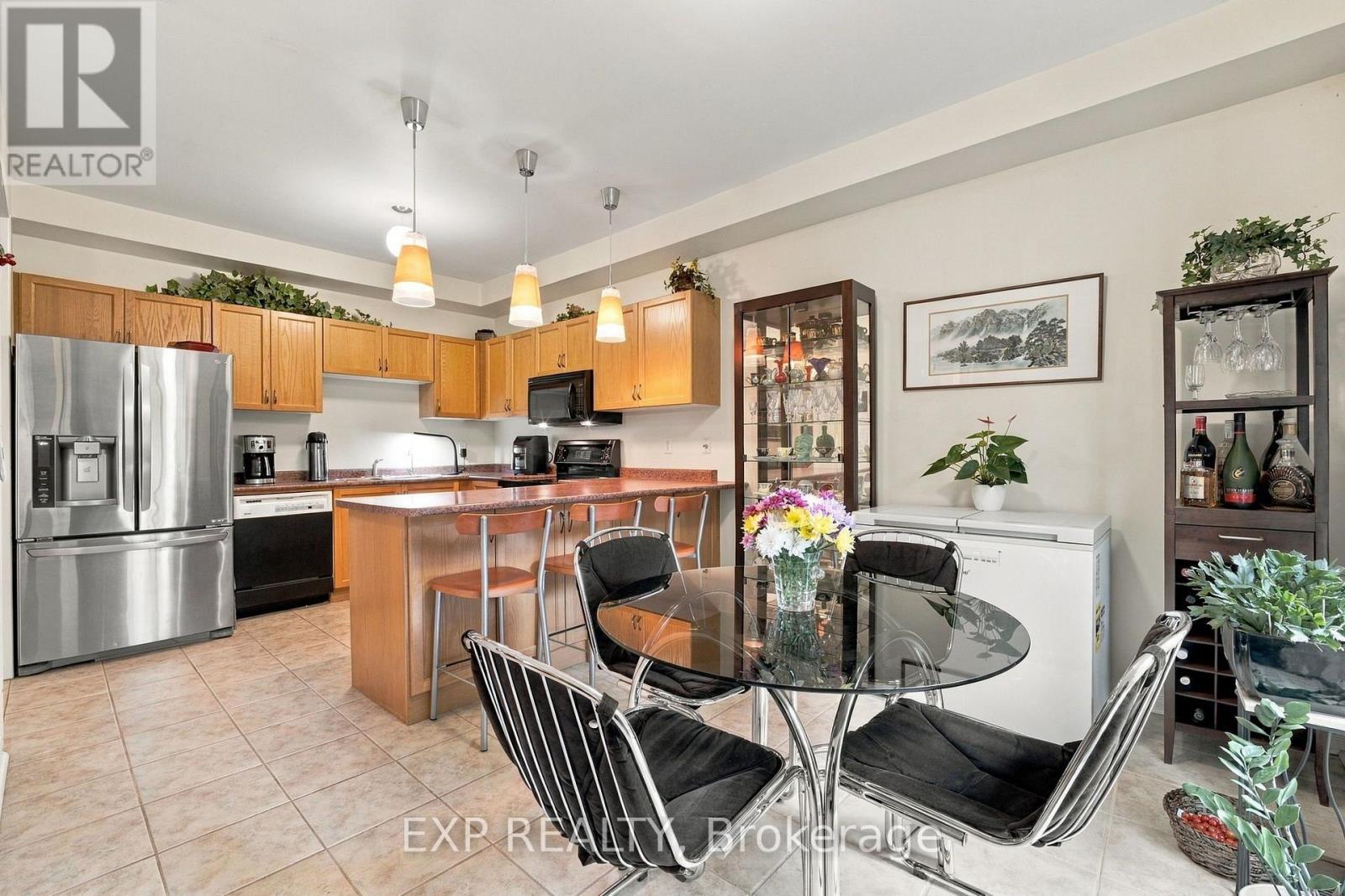 42 KAITLIN DRIVE - 20