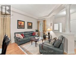 42 Kaitlin Drive, Richmond Hill, ON L4E3W7 Photo 12