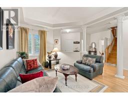 42 Kaitlin Drive, Richmond Hill, ON L4E3W7 Photo 13