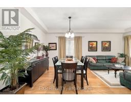 42 Kaitlin Drive, Richmond Hill, ON L4E3W7 Photo 14