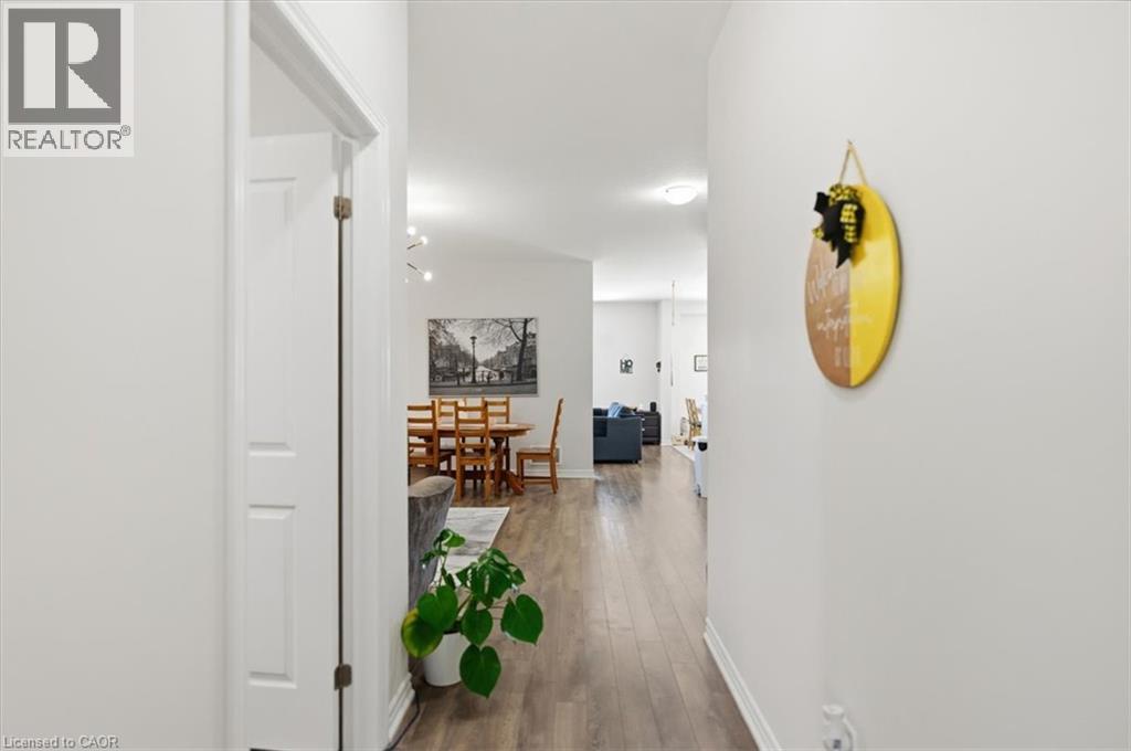 15 MORIARITY Drive, Paris — photo 10