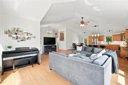 Laundry room - 51013 Mun 34 Road E, Dufresne, MB R5K0J1 Photo 10