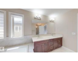 4016 8 St Nw, Edmonton, AB T6T0T3 Photo 39