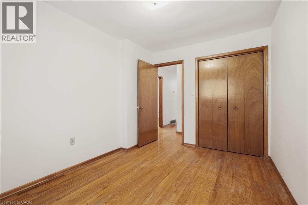 137 PICTON Street E, Hamilton — photo 12