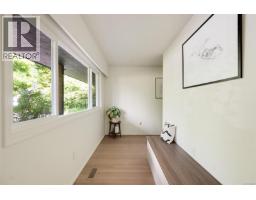 3055 Beach Dr, Oak Bay, BC V8R6L5 Photo 48