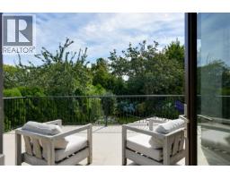 3055 Beach Dr, Oak Bay, BC V8R6L5 Photo 55
