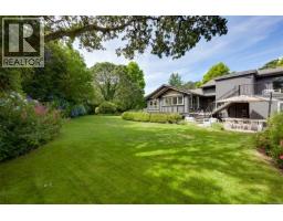 3055 Beach Dr, Oak Bay, BC V8R6L5 Photo 61