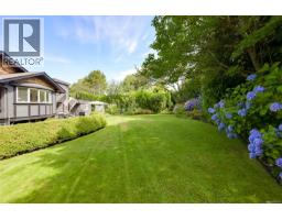 3055 Beach Dr, Oak Bay, BC V8R6L5 Photo 65