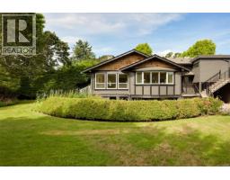 3055 Beach Dr, Oak Bay, BC V8R6L5 Photo 67