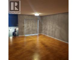 4pc Ensuite bath - 197 Ritchie Court, Kelowna, BC V1V2A8 Photo 6