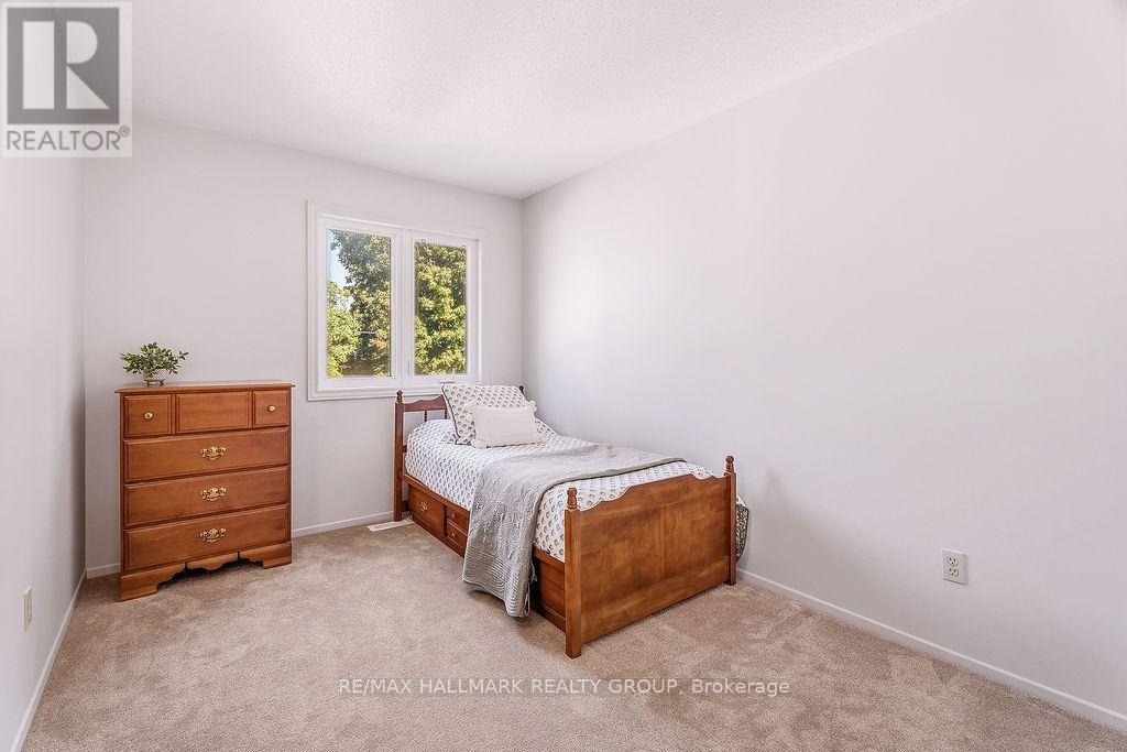 197 TARTAN DRIVE photo 28