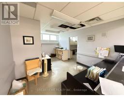 3000 Lawrence Avenue E, Toronto, ON M1P2V1 Photo 27