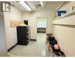 3000 Lawrence Avenue E, Toronto, ON M1P2V1 Photo 31