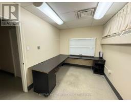 3000 Lawrence Avenue E, Toronto, ON M1P2V1 Photo 33