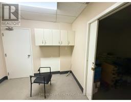 3000 Lawrence Avenue E, Toronto, ON M1P2V1 Photo 34