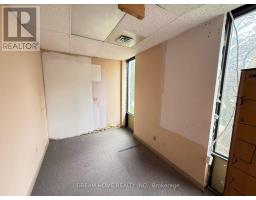 3000 Lawrence Avenue E, Toronto, ON M1P2V1 Photo 48