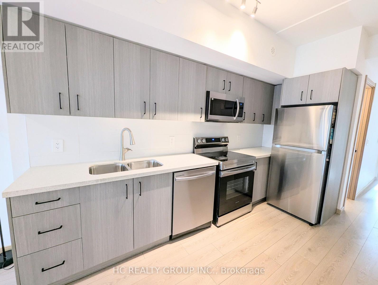 C1-201 - 3423 SHEPPARD AVENUE E, Toronto (Tam O'Shanter-Sullivan) — photo 2