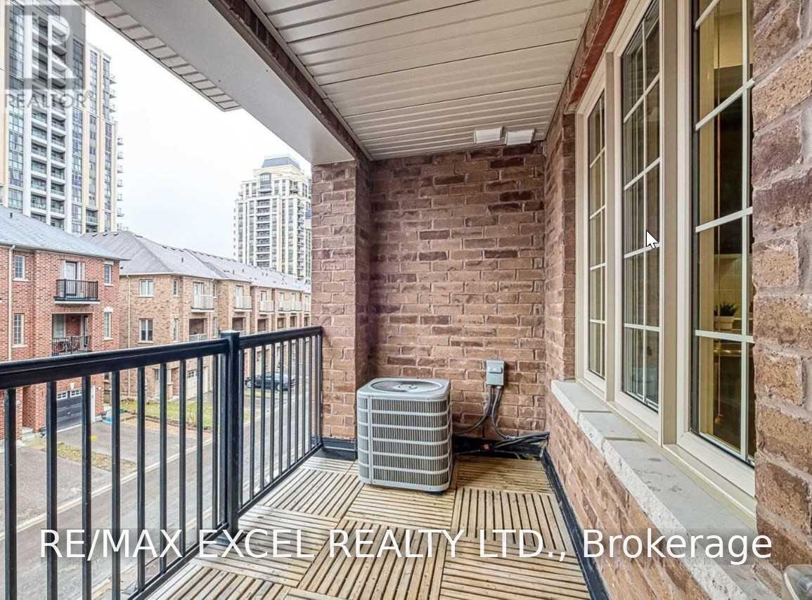 99 BATTISTA PERRI DRIVE, Markham (Wismer) — photo 5