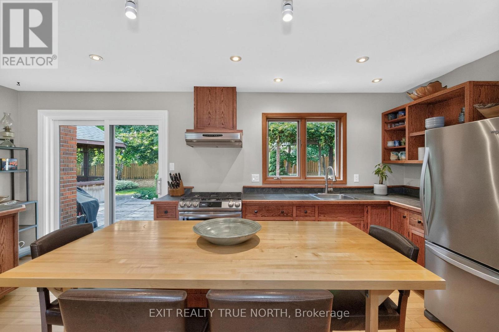 14 ROSEWOOD AVENUE, Springwater (Midhurst) — photo 9