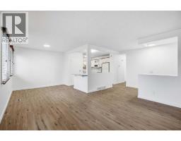3pc Bathroom - 171 Pensville Road Se, Calgary, AB T2A4S6 Photo 10