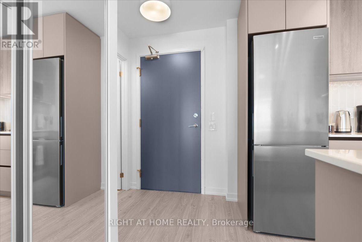 1401 - 2485 EGLINTON AVENUE W, Mississauga (Central Erin Mills) — photo 11