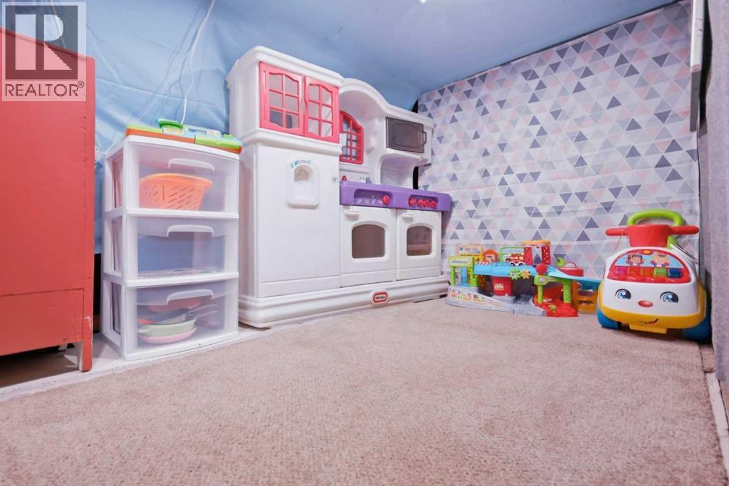 14 Wilkinson Circle, Sylvan Lake