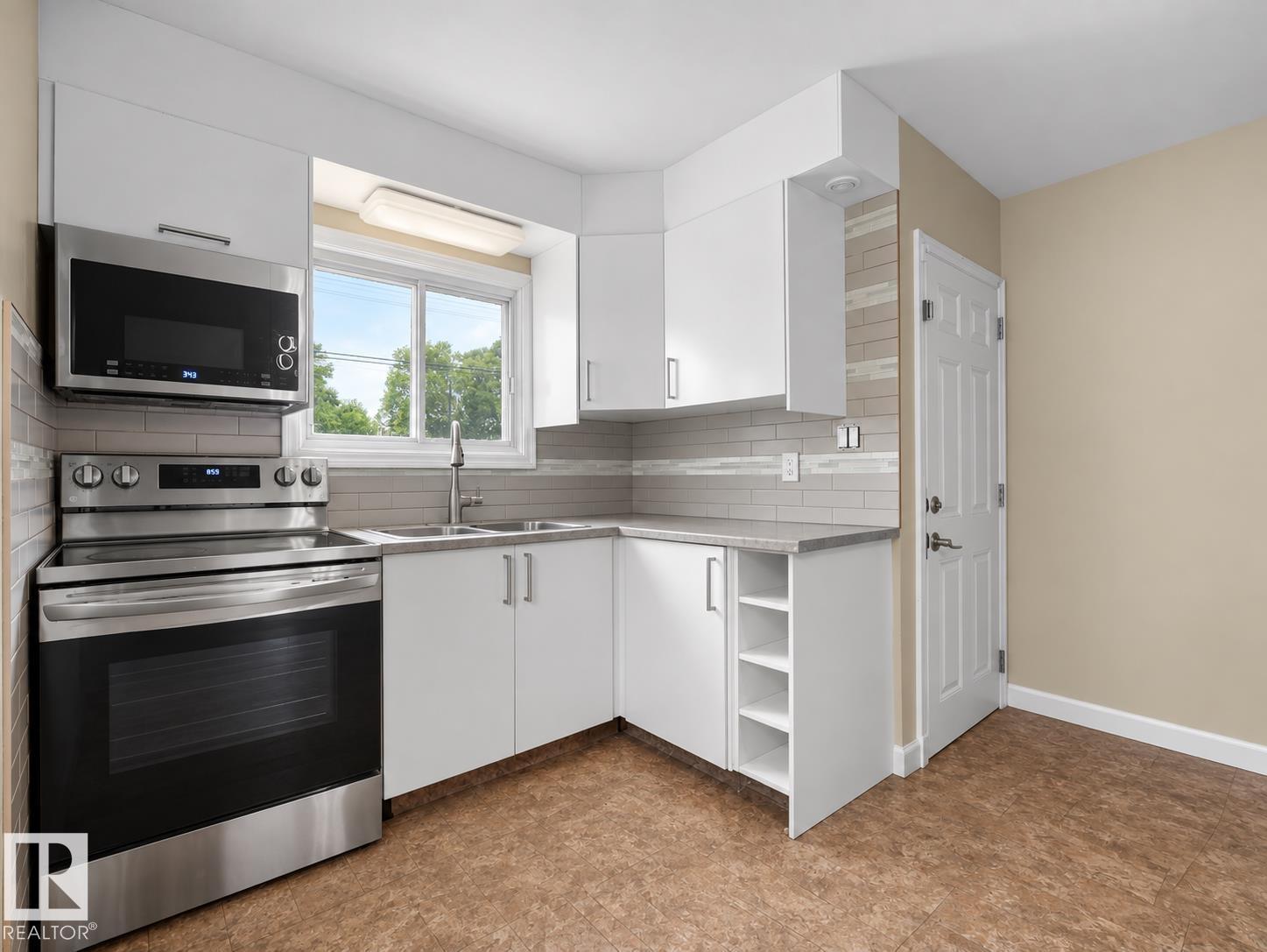 12002 48 ST NW - 7
