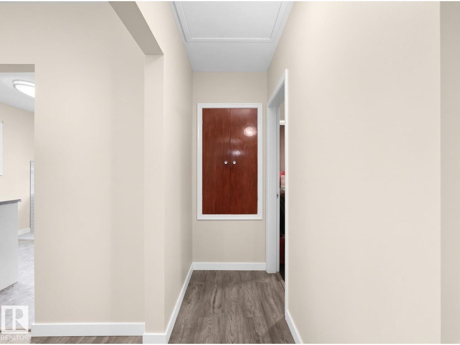 12002 48 ST NW - 9