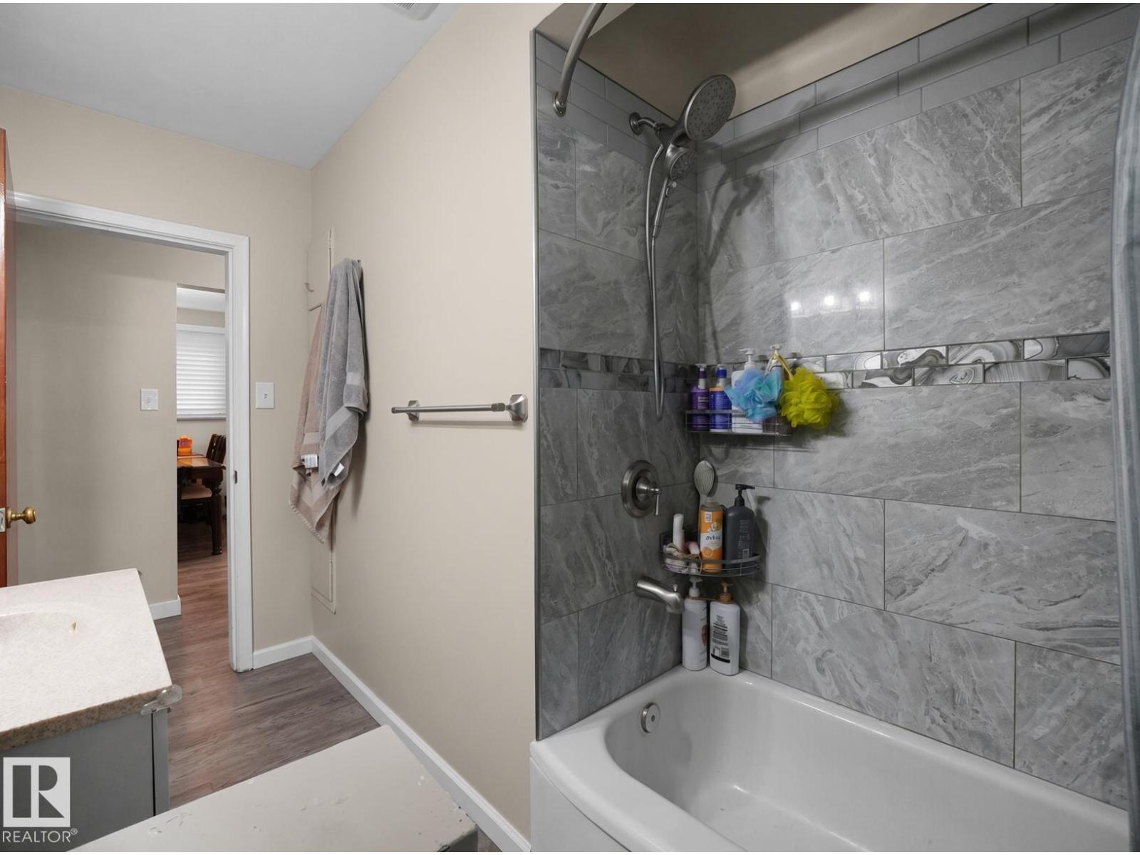 12002 48 ST NW - 19