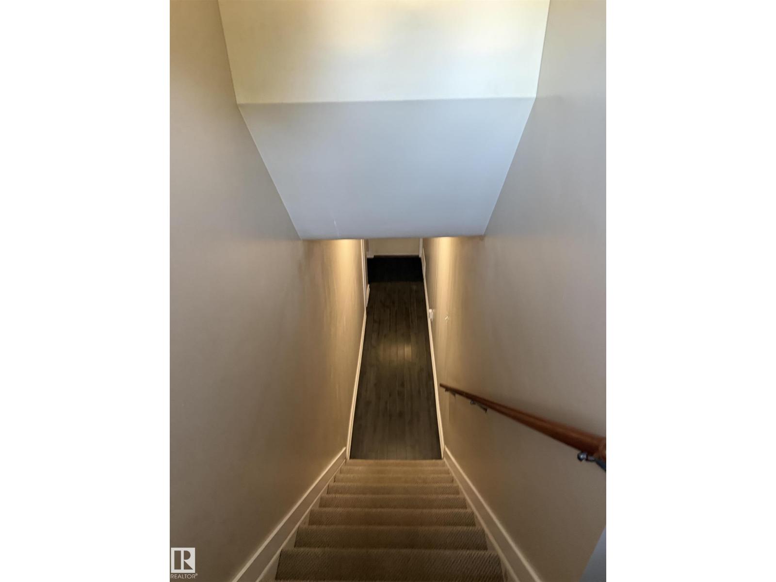 12002 48 ST NW - 22