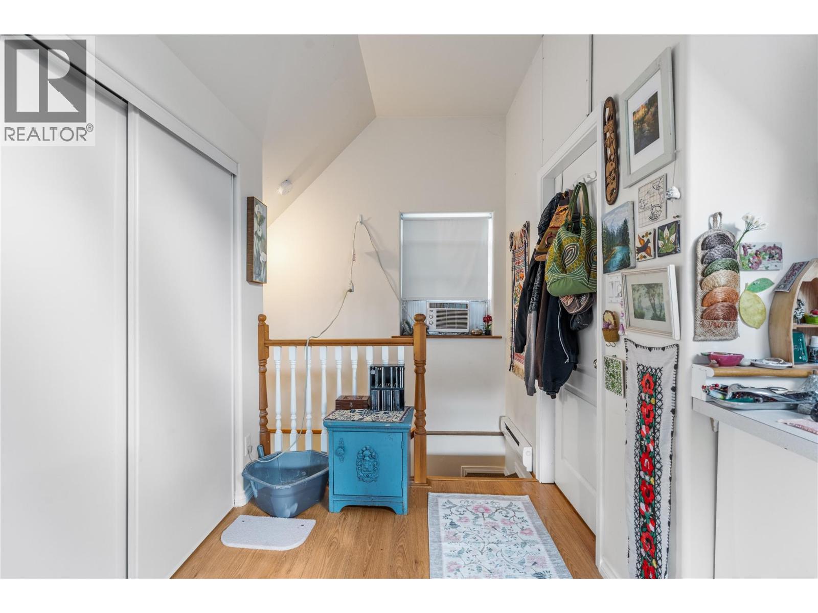 5858 Jen-Sherri Place - 51