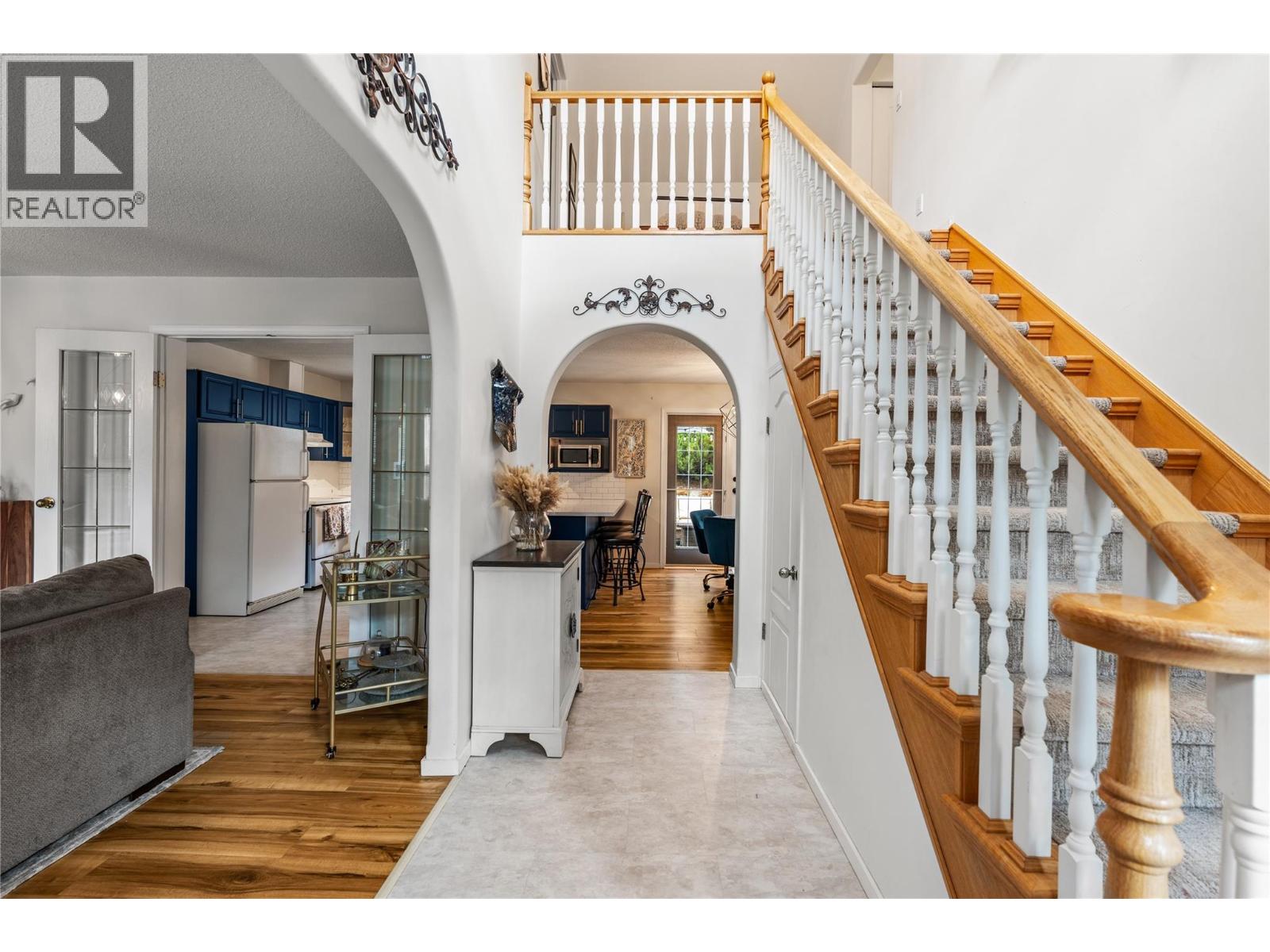 5858 Jen-Sherri Place - 25