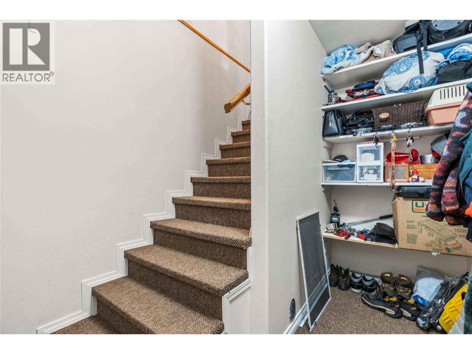 5858 Jen-Sherri Place - 57