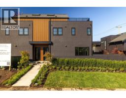 2 3185 Vine Street, Vancouver, BC V6K3B5 Photo 29