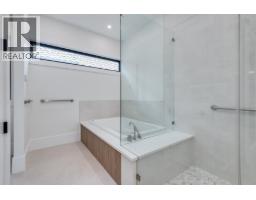 8431 Fairway Street, Richmond, BC V7C1Y5 Photo 15