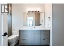 8431 Fairway Street, Richmond, BC V7C1Y5 Photo 21