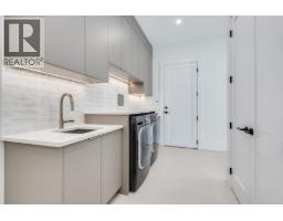 8431 Fairway Street, Richmond, BC V7C1Y5 Photo 30