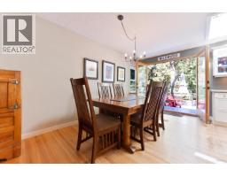 4482 Cove Cliff Road, North Vancouver, BC V7G1H6 Photo 12