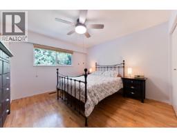 4482 Cove Cliff Road, North Vancouver, BC V7G1H6 Photo 20