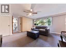 4482 Cove Cliff Road, North Vancouver, BC V7G1H6 Photo 30