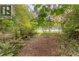 4482 Cove Cliff Road, North Vancouver, BC V7G1H6 Photo 39