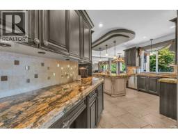 1729 Hampton Dr, Coquitlam, BC V3E3C9 Photo 18